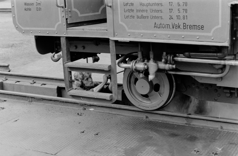 http://images.bahnstaben.de/HiFo/00030_Interrail 1982 - Teil 5  Ybbstalbahn mit Dampf und Diesel/3533656237653534.jpg